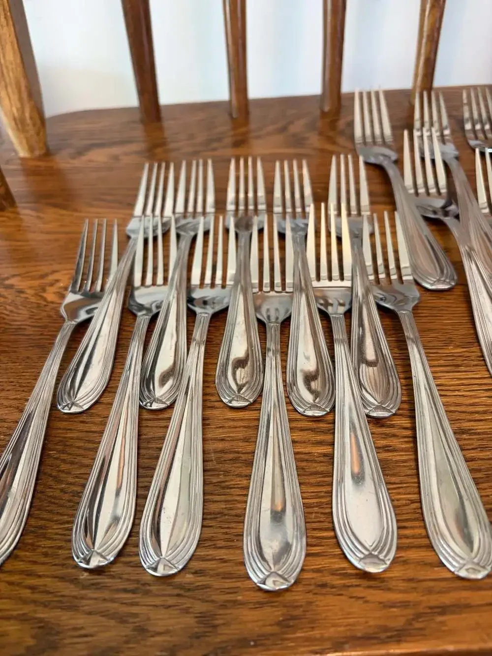 Hampton Silversmiths Stainless Flatware Set